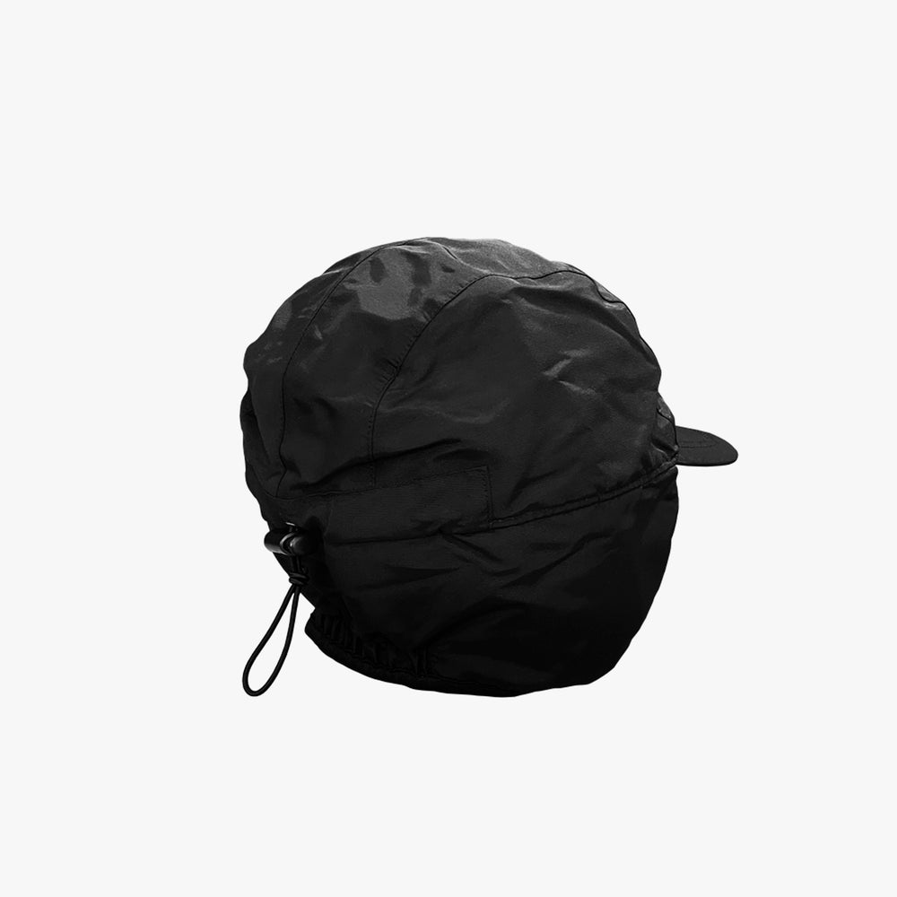 EARFLAP 5 PANEL CAP - BLACK